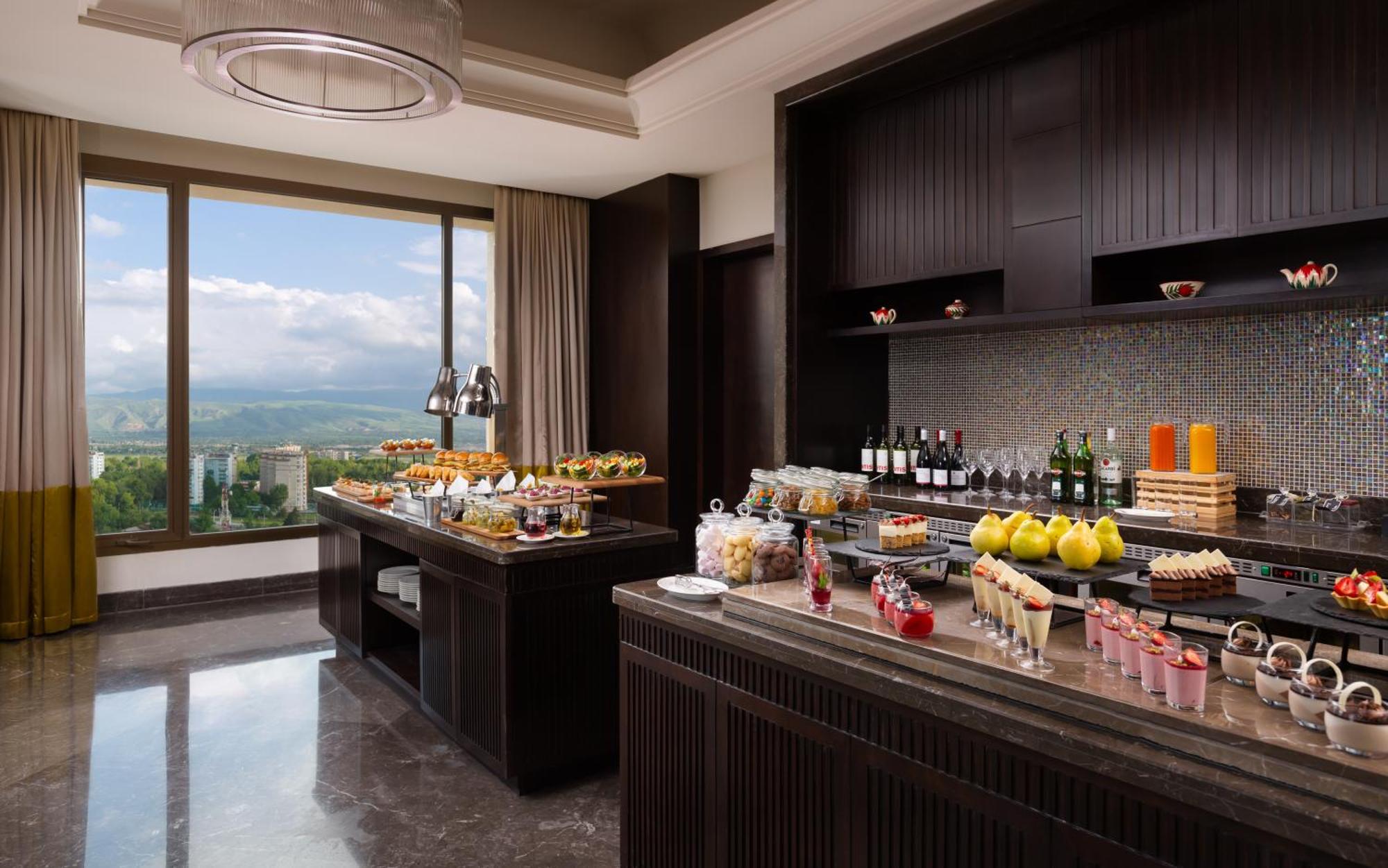 Hilton Dushanbe Exterior photo